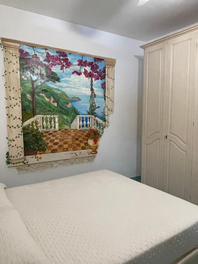 Seaview Apartments Фуроре Екстер'єр фото
